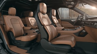 2023 Lincoln Lincoln Aviator Internal Image 1